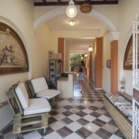 Ano Apartment