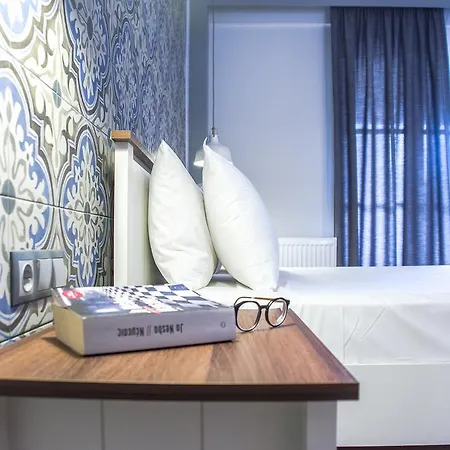 Ano Apartment